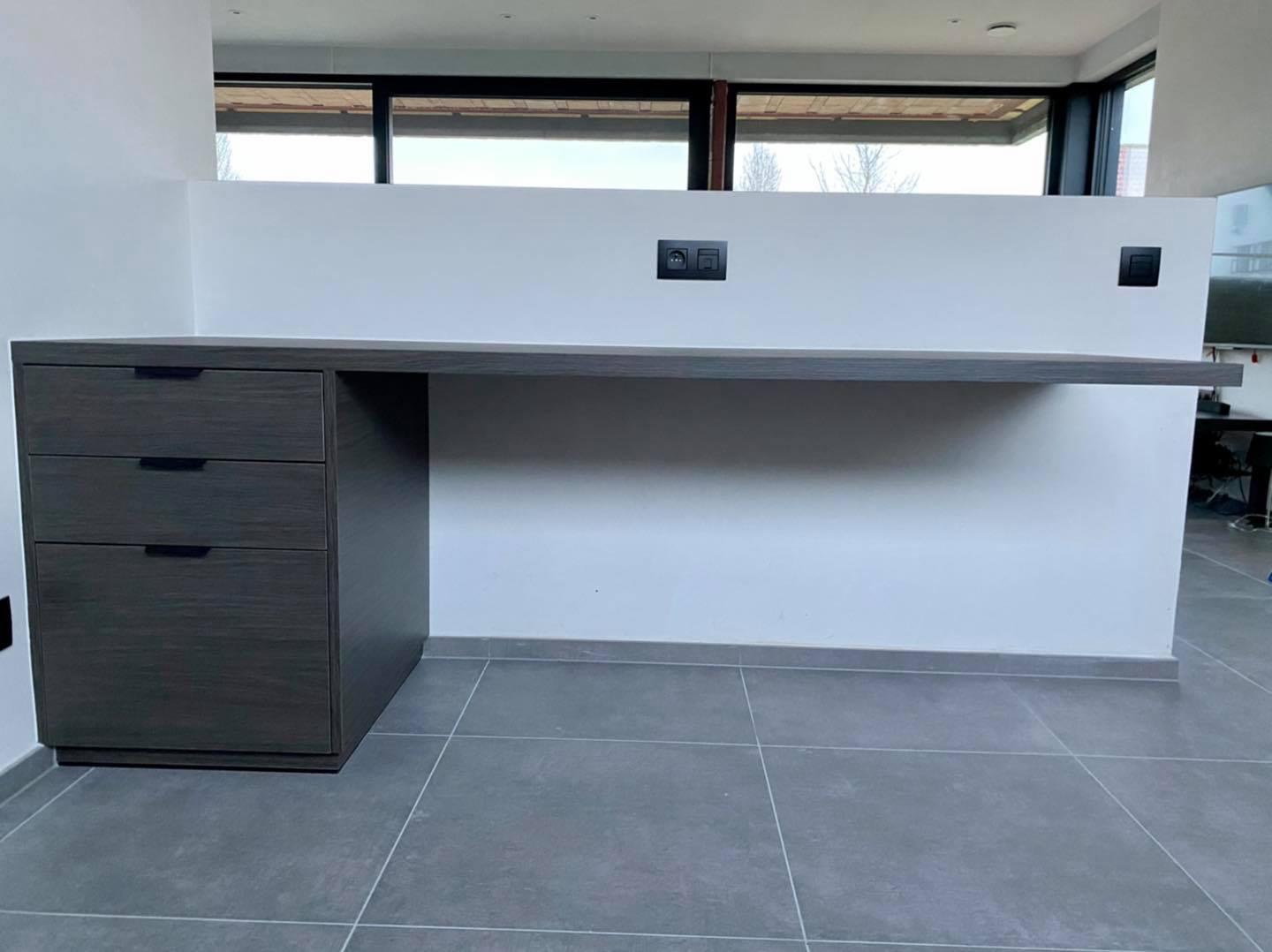Bureau op maat met ladeblok, Kortemark
